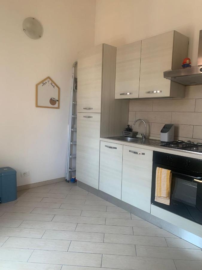 Odeon Apartment In Centro A Livorno Kültér fotó